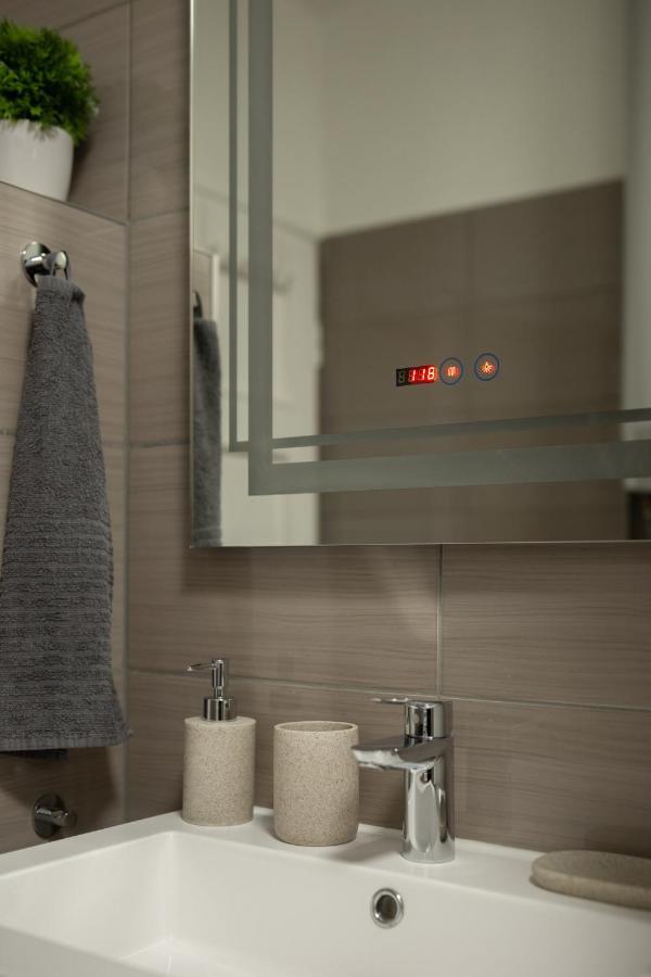 Smart Square With Free Parking Apartamento Debrecen Exterior foto